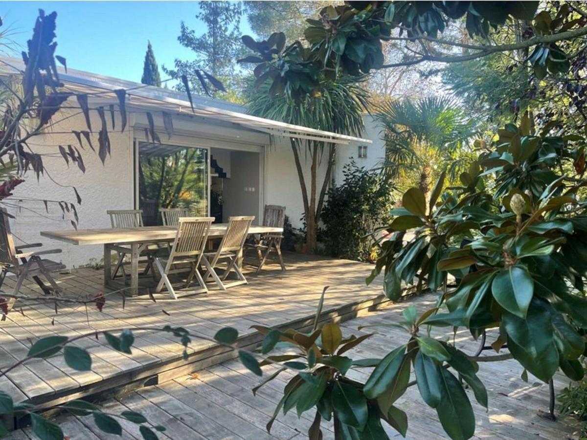 Holiday Home With Indoor Pool, เลอปอร์จ ภายนอก รูปภาพ